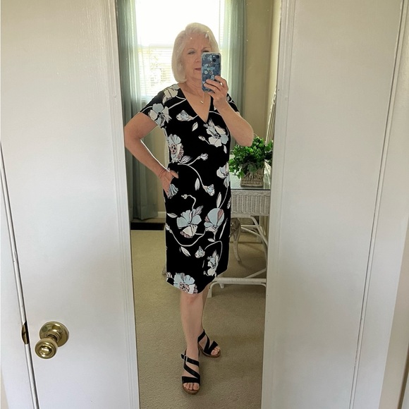 a new day Dresses & Skirts - A New Day Black Floral Dress Size XS